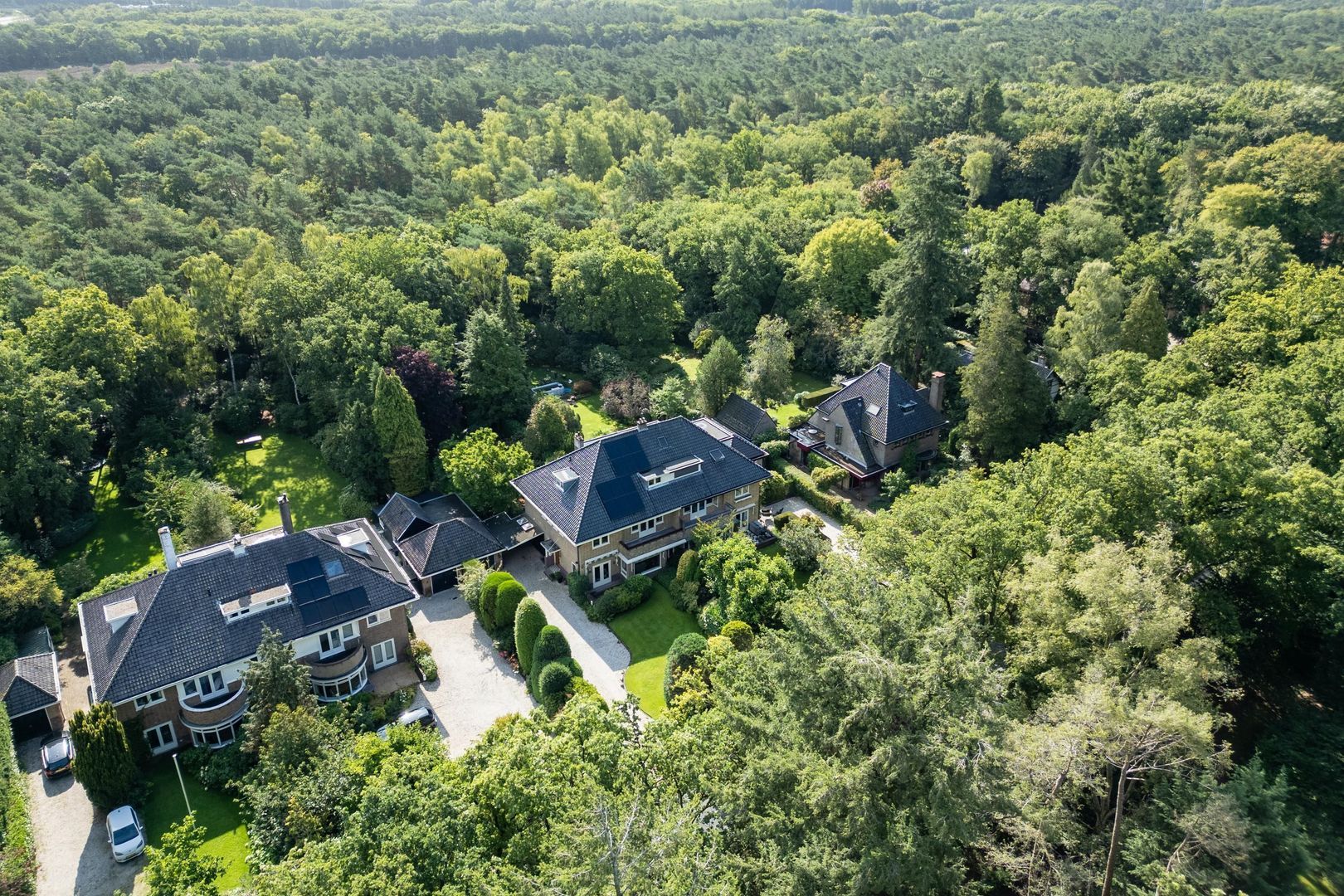 Utrechtseweg 89, Hilversum foto-3 blur