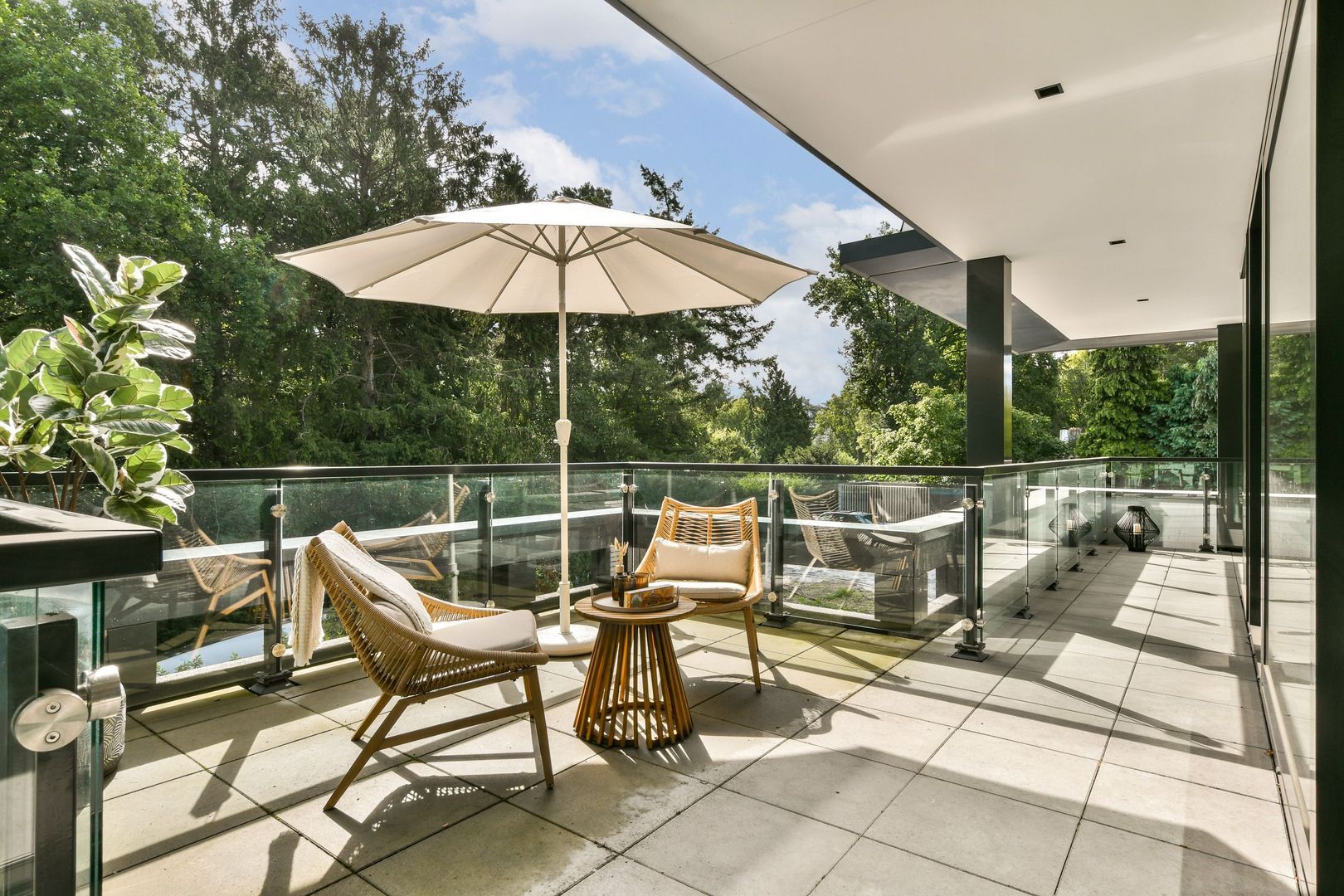 Hoefloo 20 d, Laren foto-13 blur