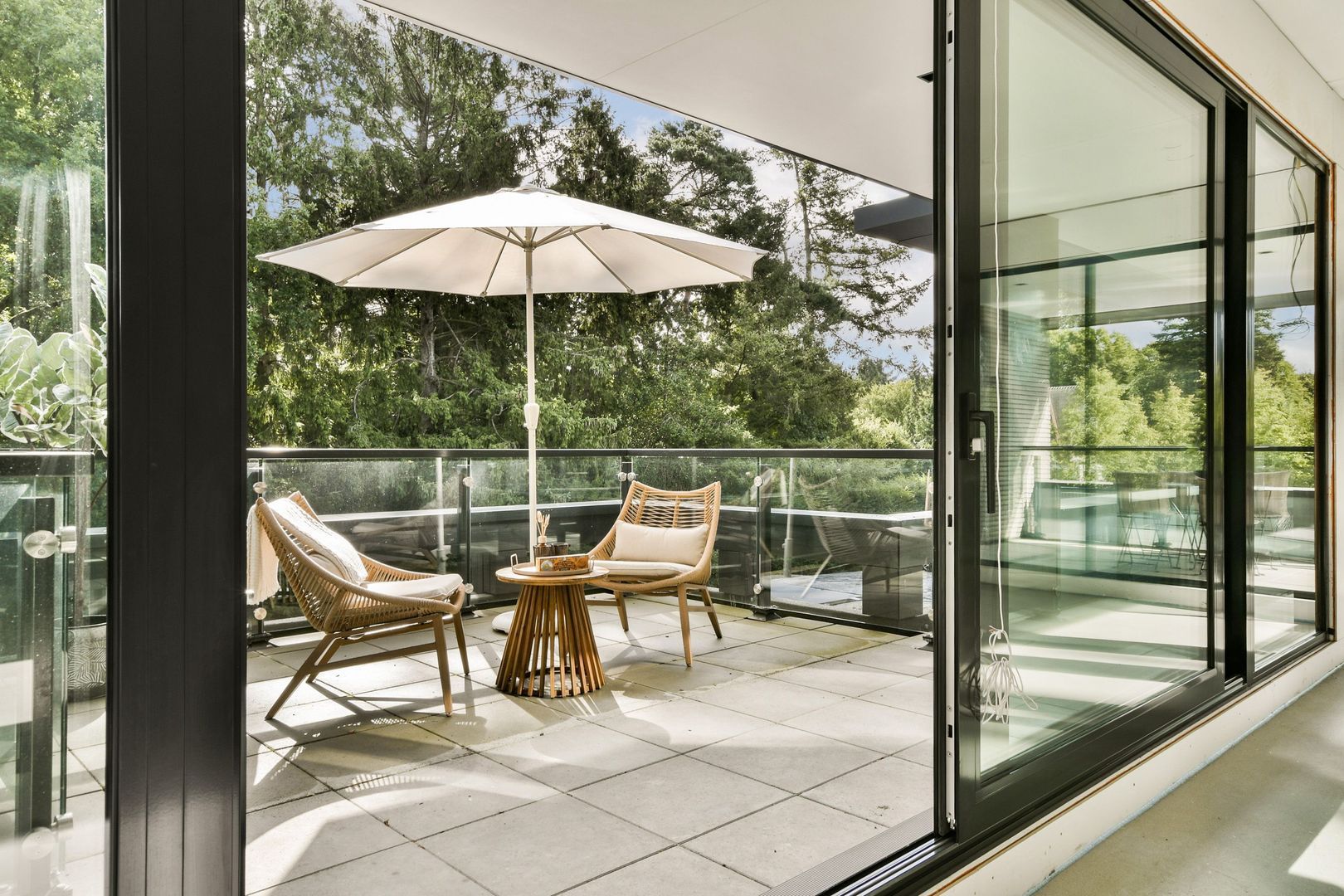 Hoefloo 20 d, Laren foto-12 blur