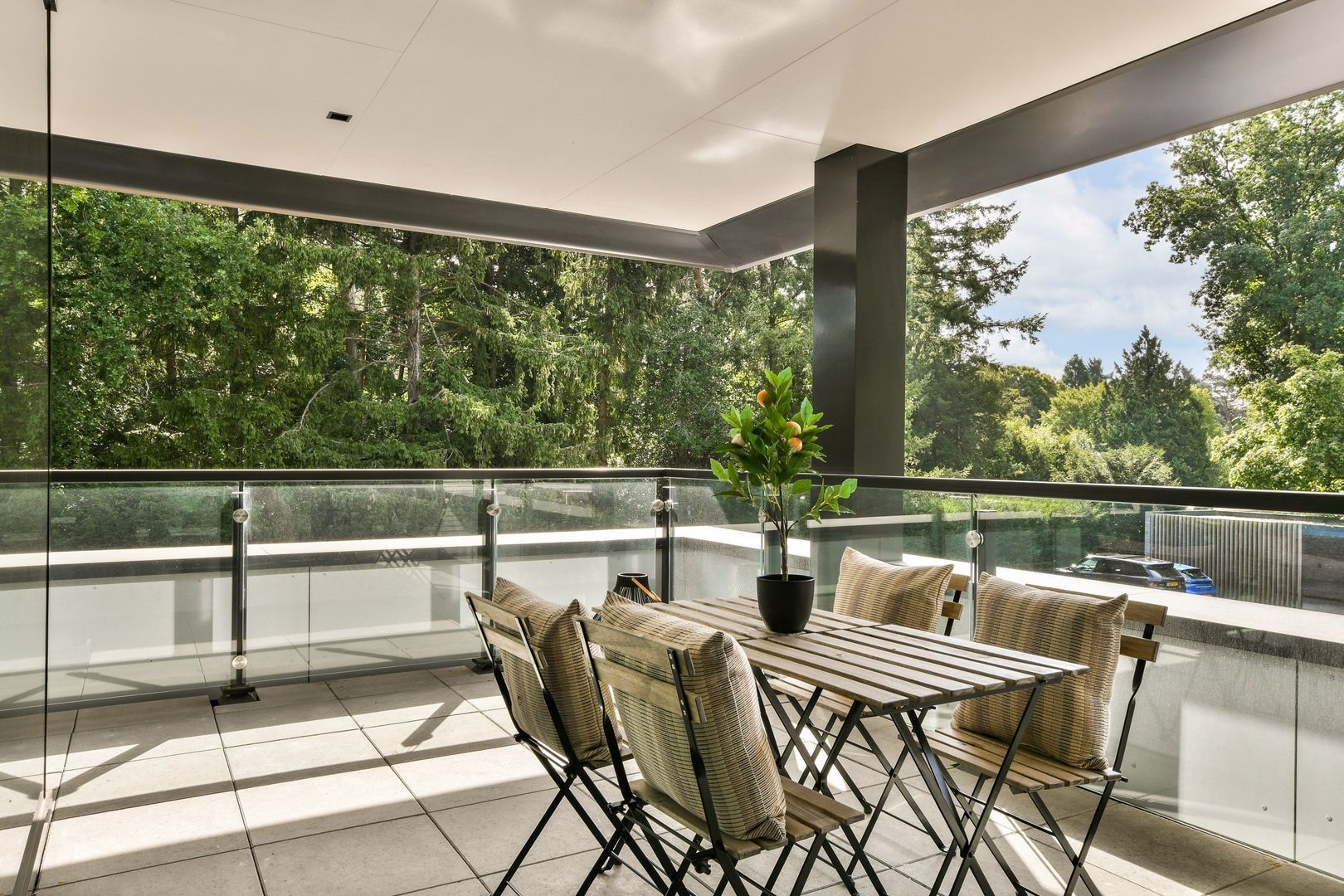 Hoefloo 20 d, Laren foto-16 blur