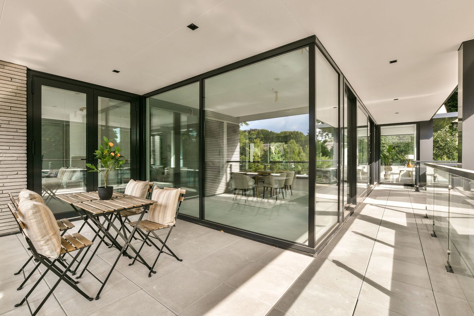 Hoefloo 20 d, Laren foto-15 blur