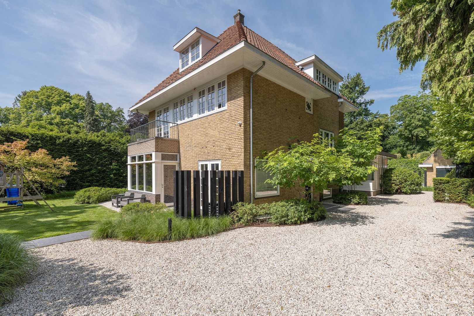 Nimrodlaan 1, Hilversum foto-2 blur