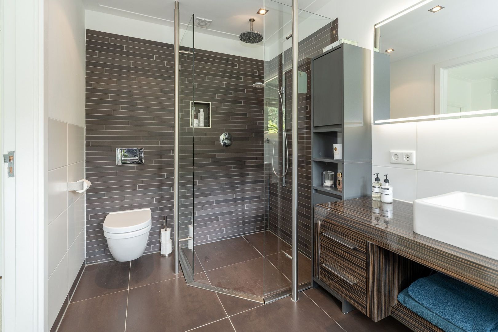 Nimrodlaan 1, Hilversum foto-31 blur