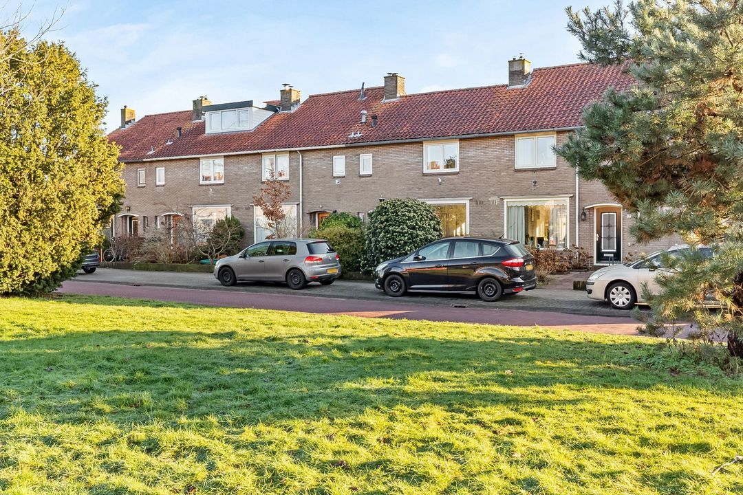 Prinses Margrietplantsoen 84, Bussum