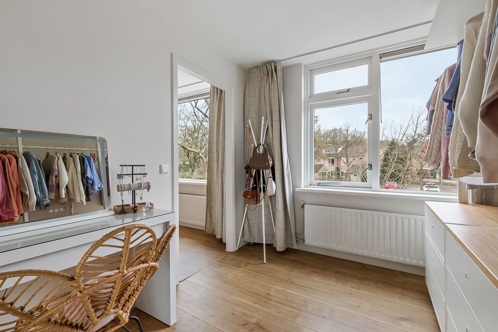 Calvijnhof 6, Hilversum foto-21 blur