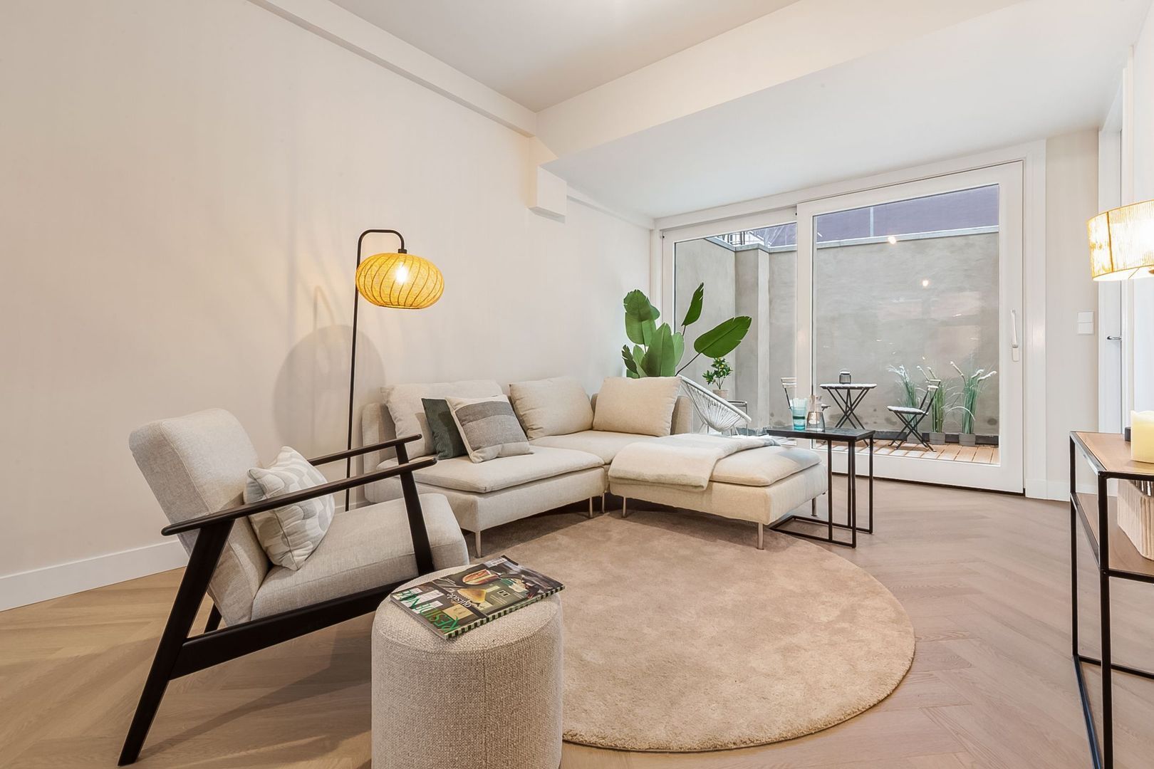 Spoorstraat 12, Hilversum foto-6 blur