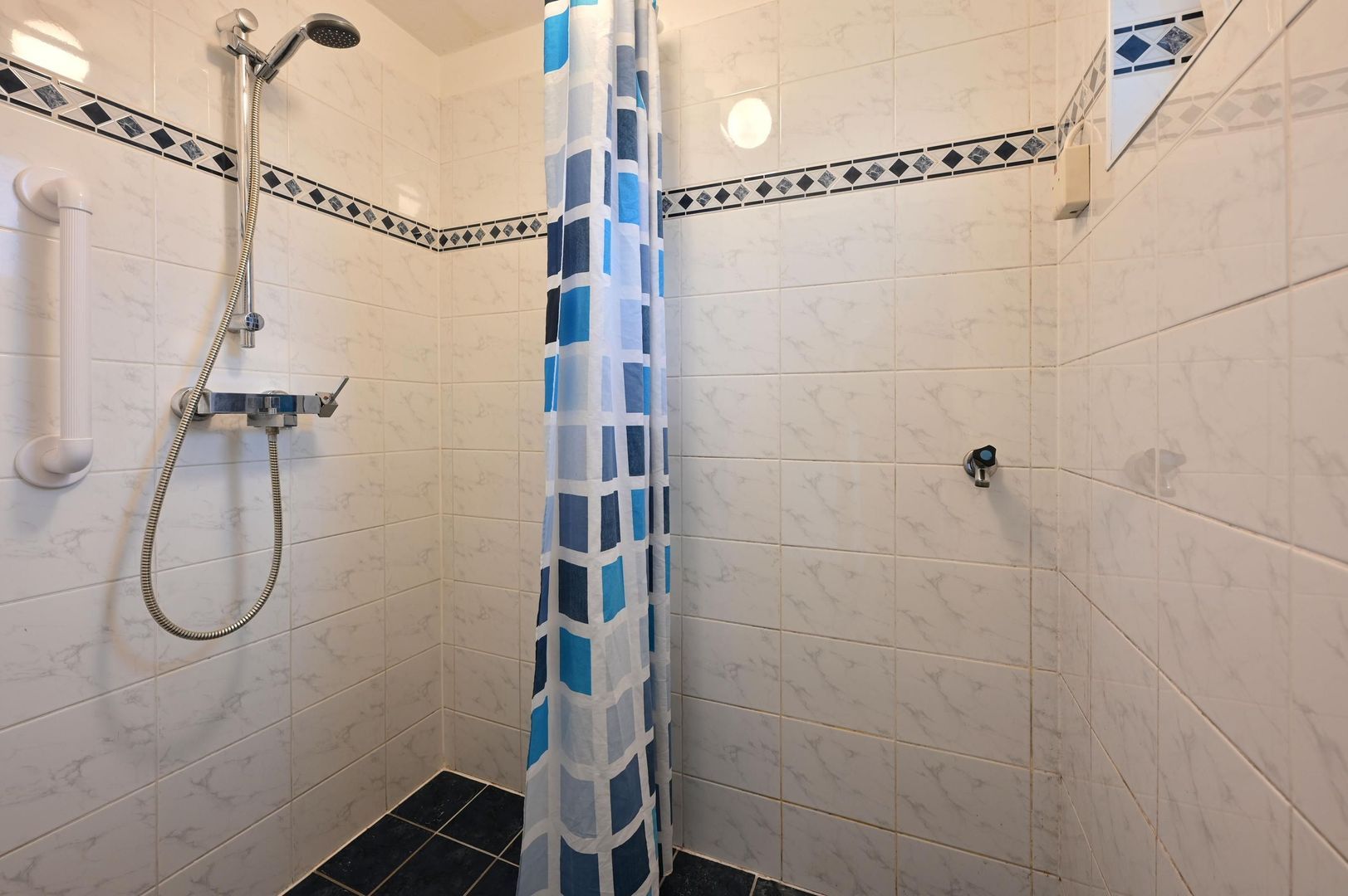 Admiraal de Ruyterlaan 87, Hilversum foto-8 blur