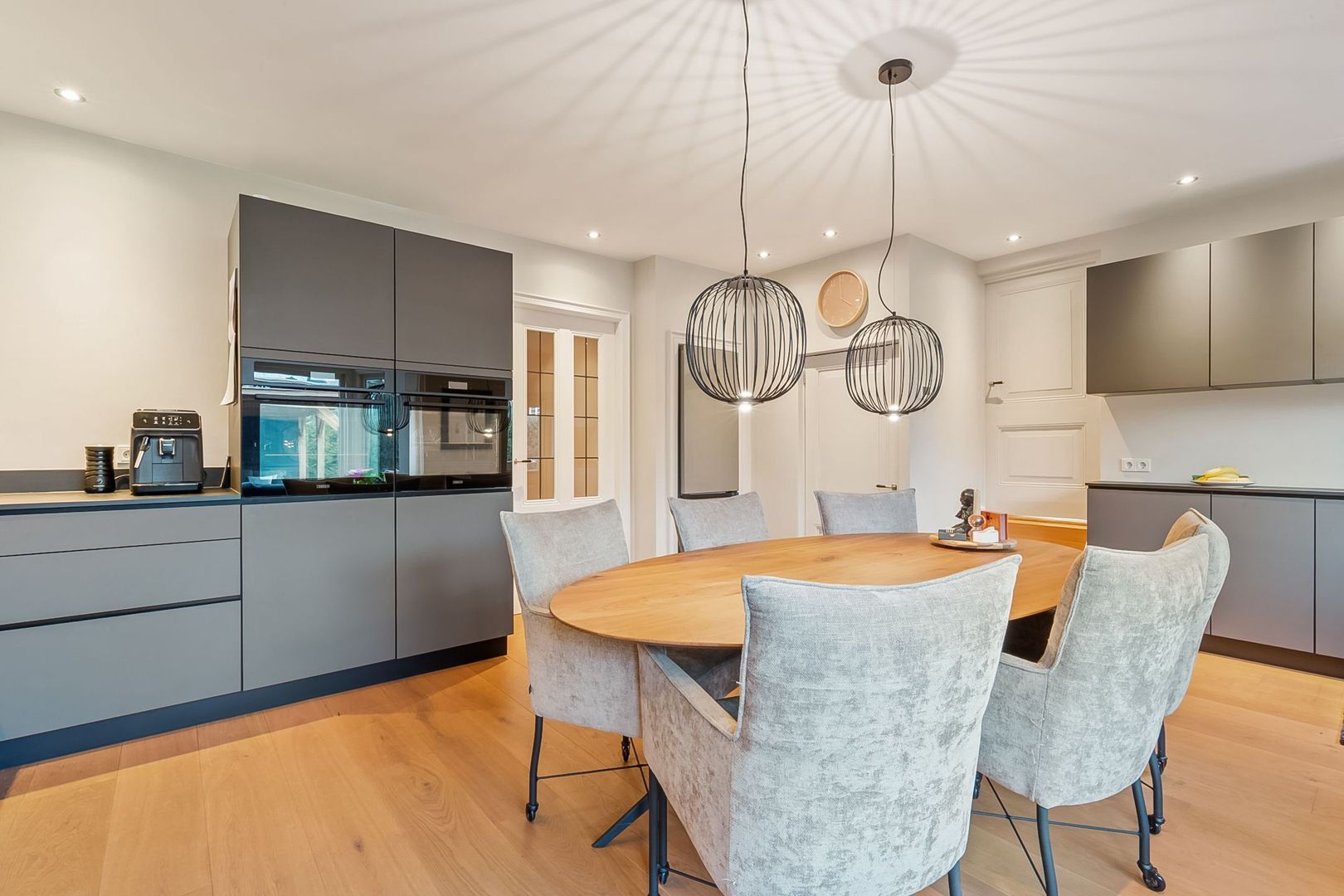 Nieuw-Loosdrechtsedijk 73, Loosdrecht foto-10 blur