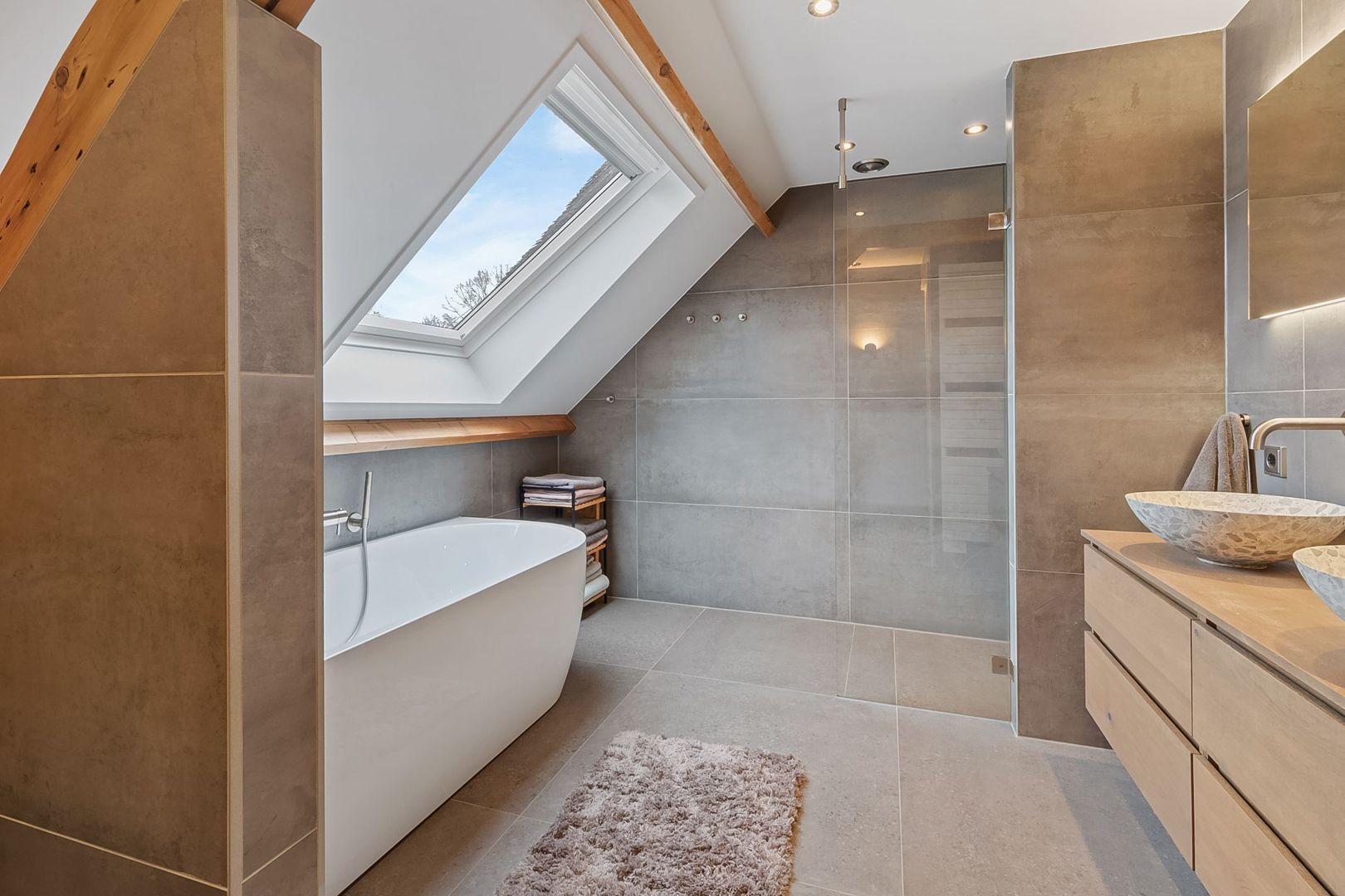 Nieuw-Loosdrechtsedijk 73, Loosdrecht foto-21 blur