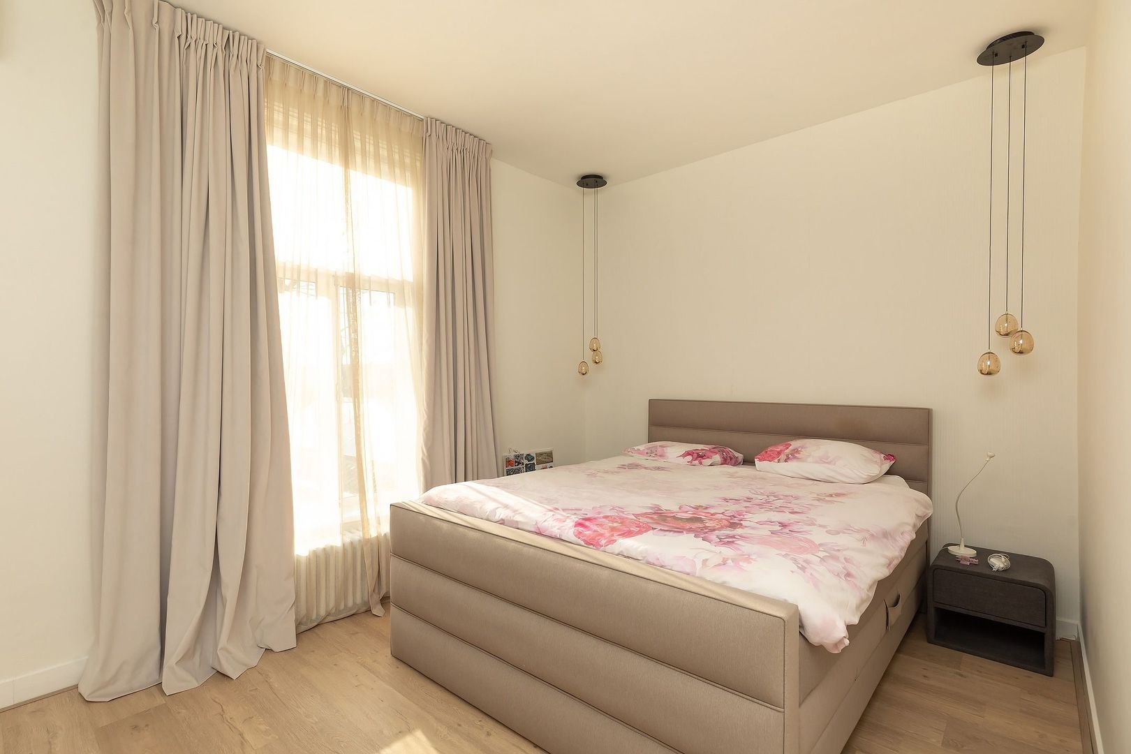 Soestdijkerstraatweg 52, Hilversum foto-14 blur