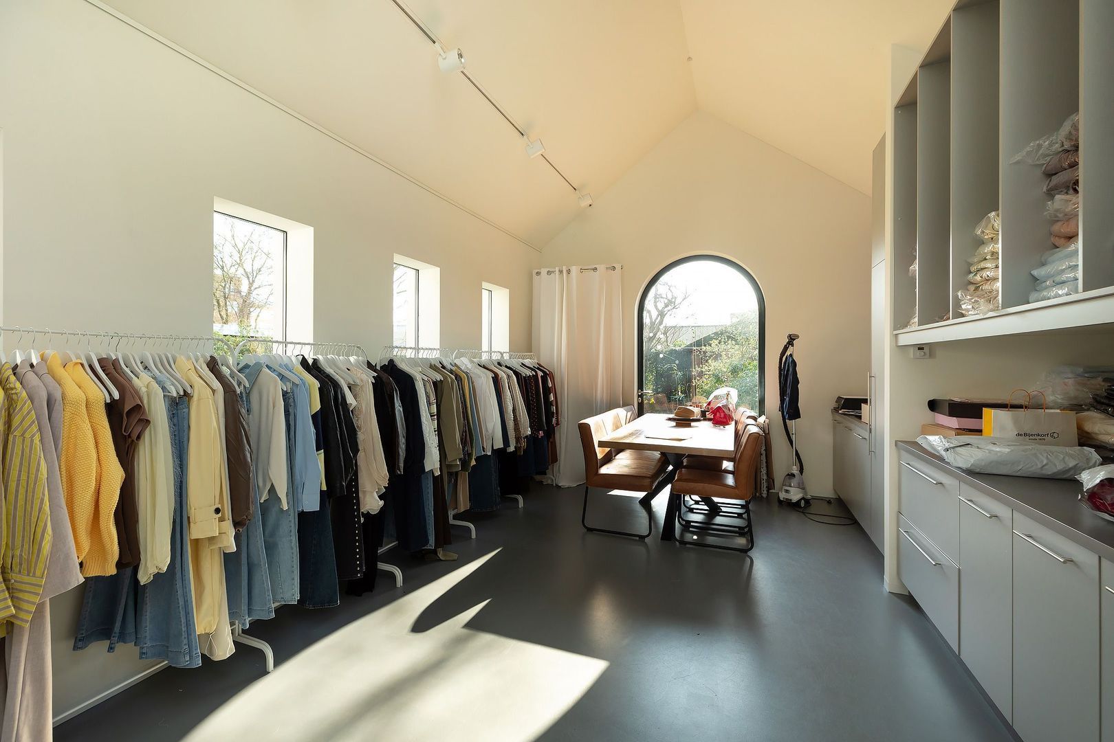 Soestdijkerstraatweg 52, Hilversum foto-13 blur