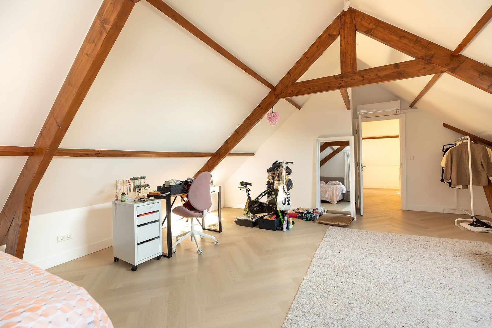 Soestdijkerstraatweg 52, Hilversum foto-26 blur