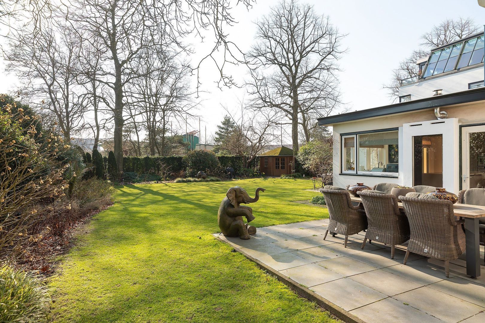 Soestdijkerstraatweg 52, Hilversum foto-30 blur