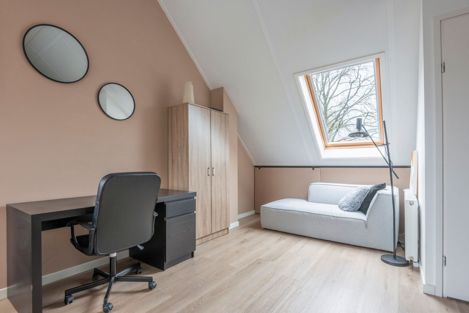 Binnendoor 33, Hilversum foto-18 blur