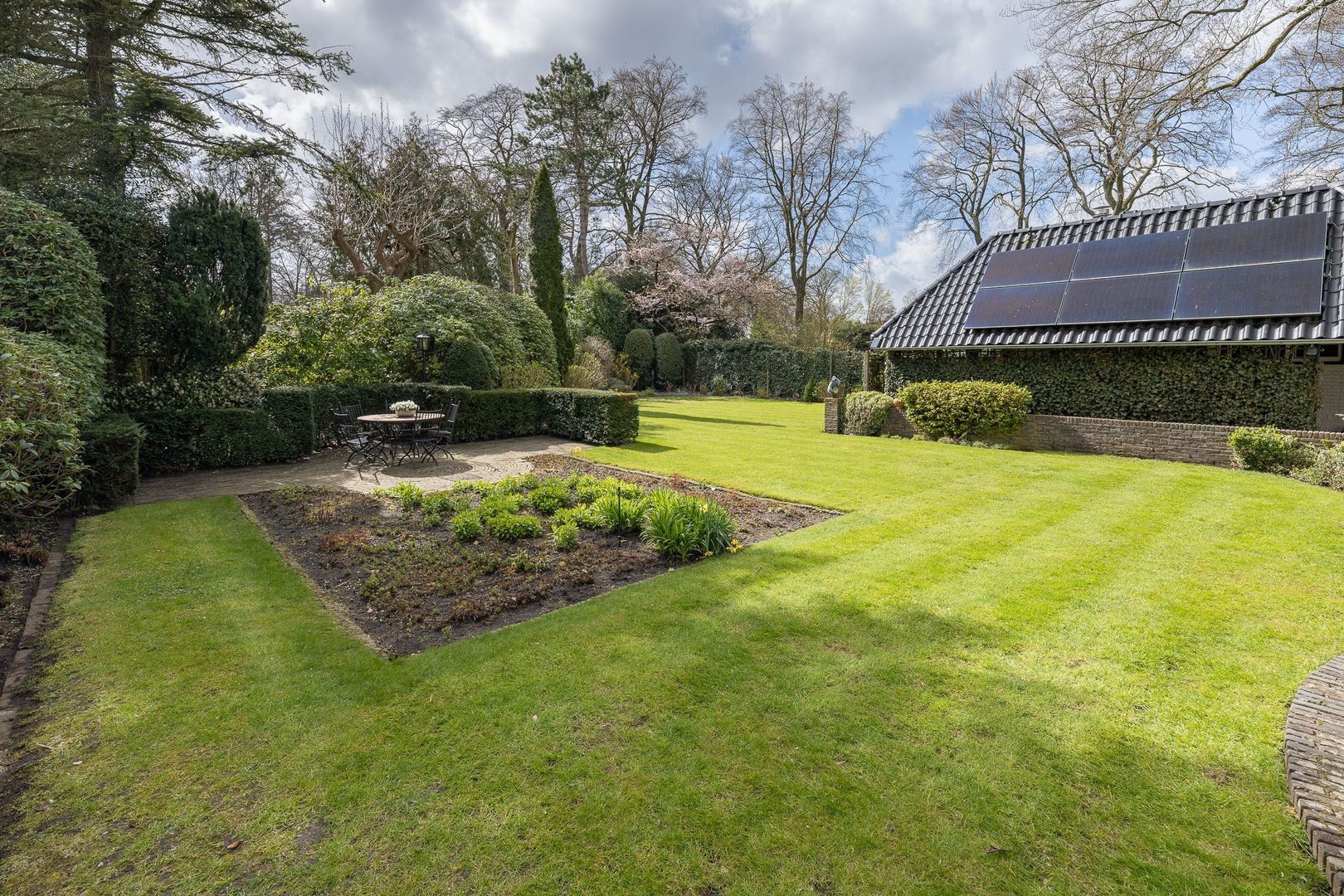 Wagnerlaan 11, Hilversum foto-2 blur