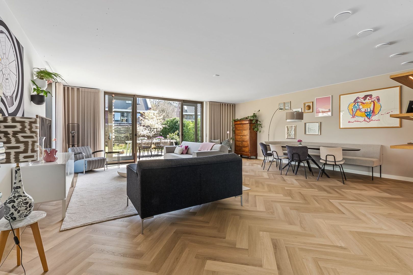 Rondeellaan 18, Hilversum foto-6 blur