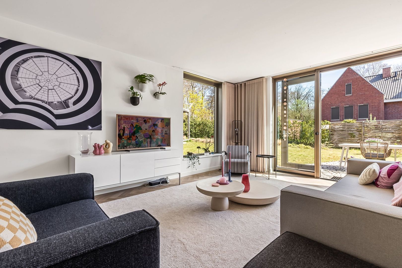 Rondeellaan 18, Hilversum foto-8 blur