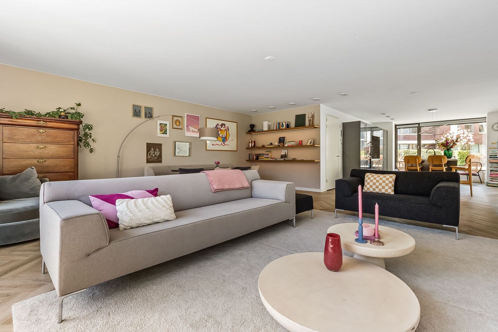 Rondeellaan 18, Hilversum foto-10 blur