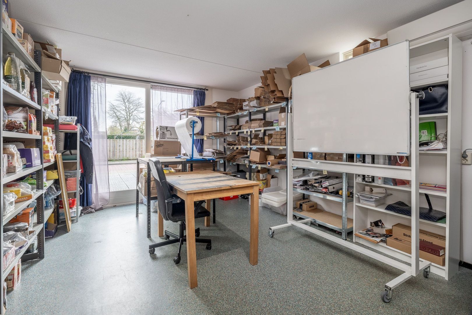 Theresiahof 1, Hilversum foto-14 blur