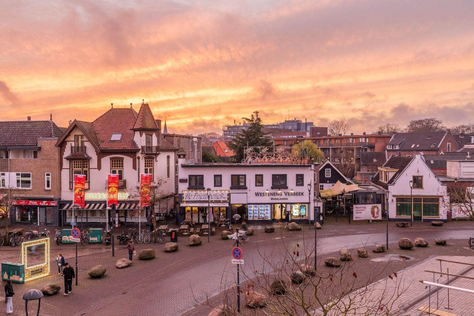 Stationsstraat 56, Hilversum foto-42 blur