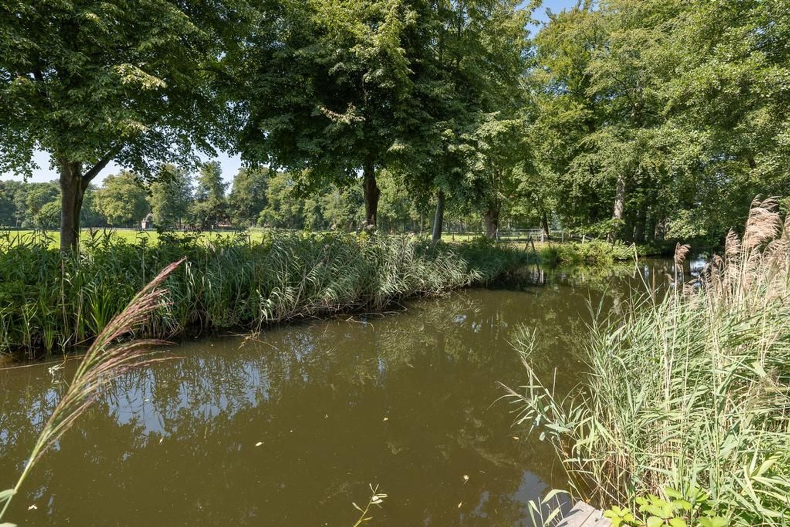 Oude Meentweg 0 ong, Hilversum foto-48 blur