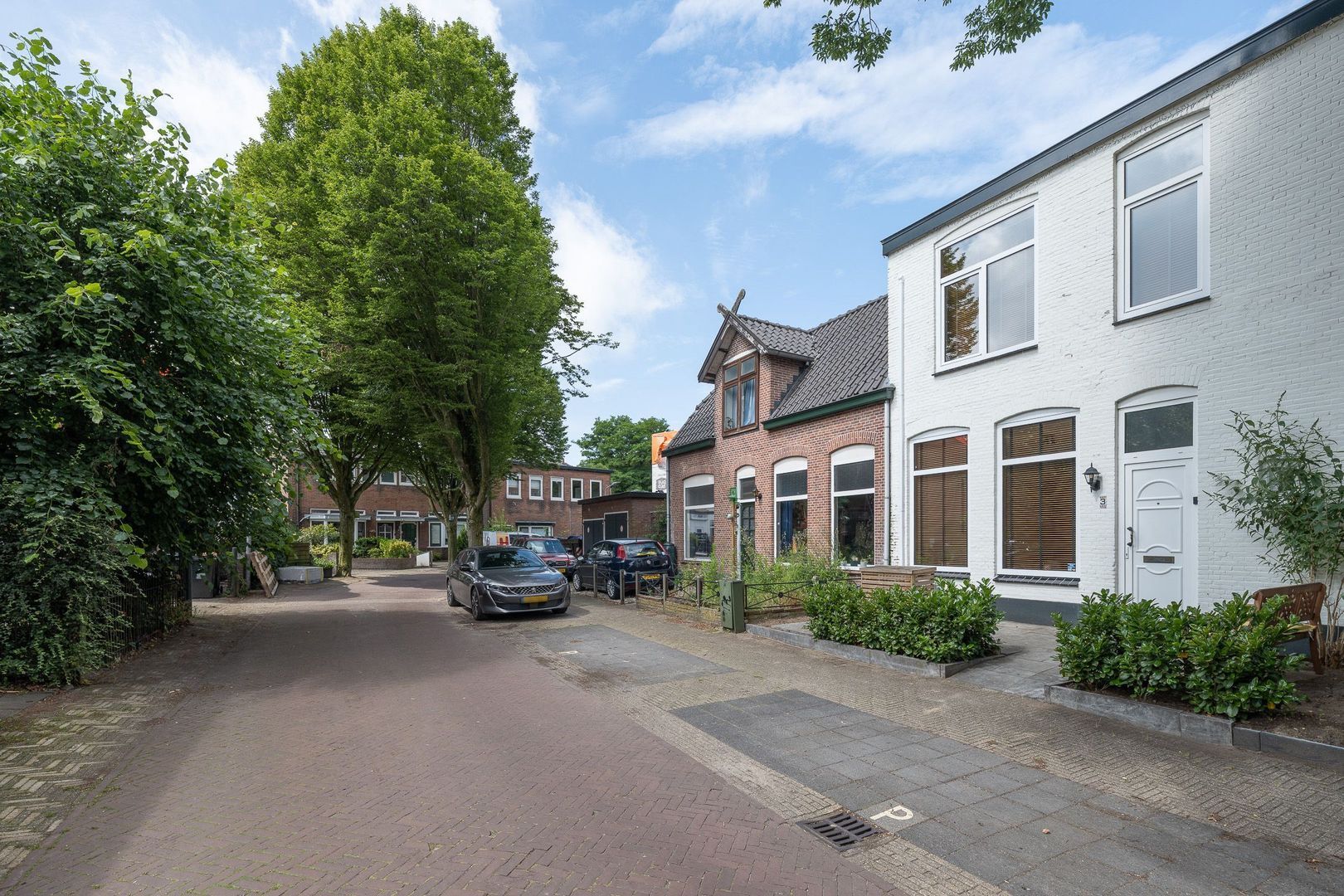 Van Leeuwenhoekstraat 3, Hilversum foto-32 blur
