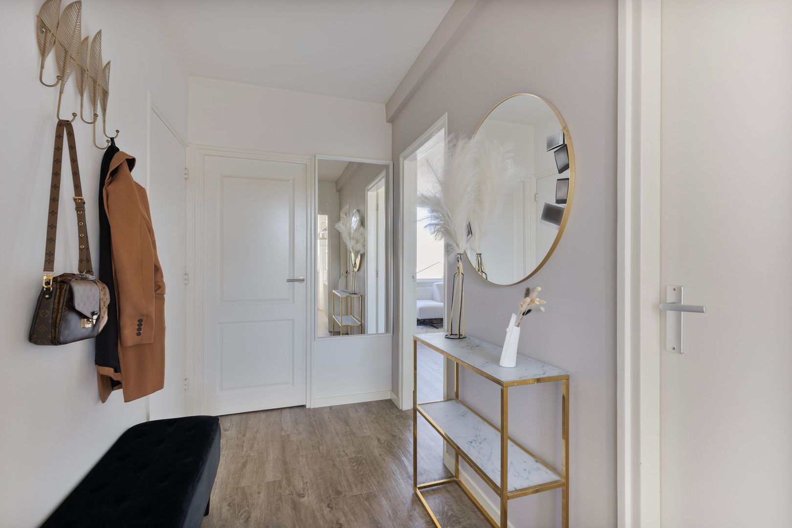 Wolvenlaan 255, Hilversum foto-2 blur