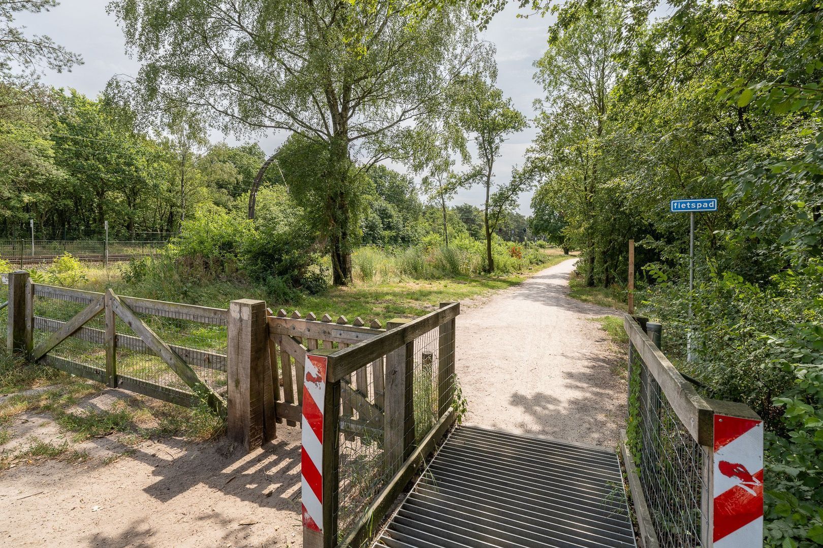 Laapersboog 22, Hilversum foto-43 blur