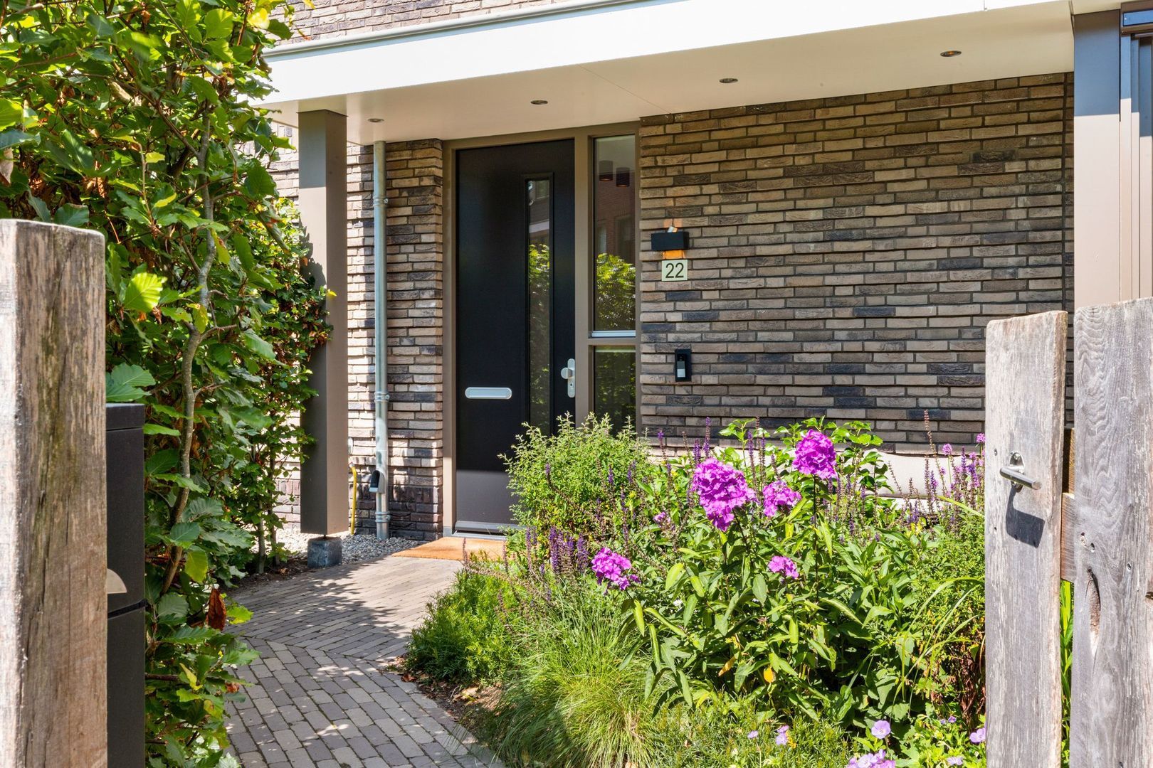 Rondeellaan 22, Hilversum foto-4 blur