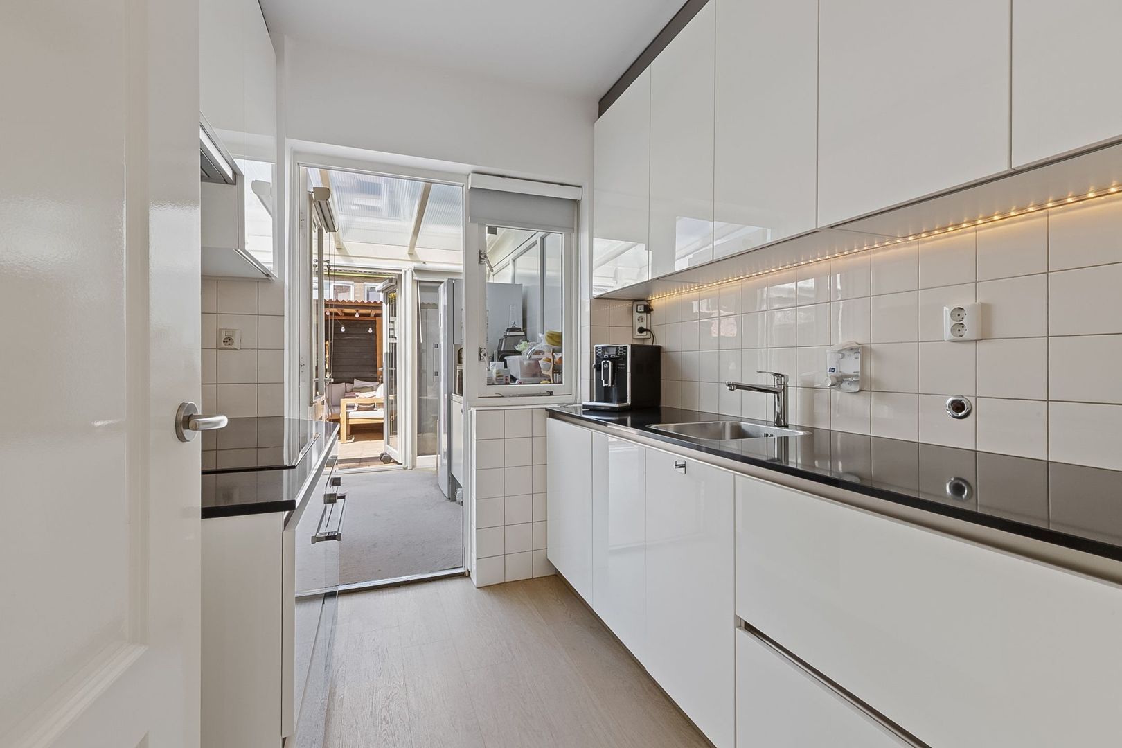 Hertog Aelbrechtstraat 83, Hilversum foto-2 blur