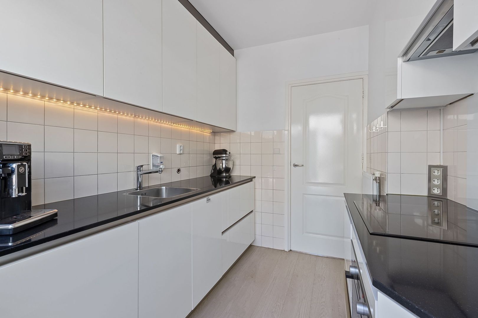 Hertog Aelbrechtstraat 83, Hilversum foto-7 blur