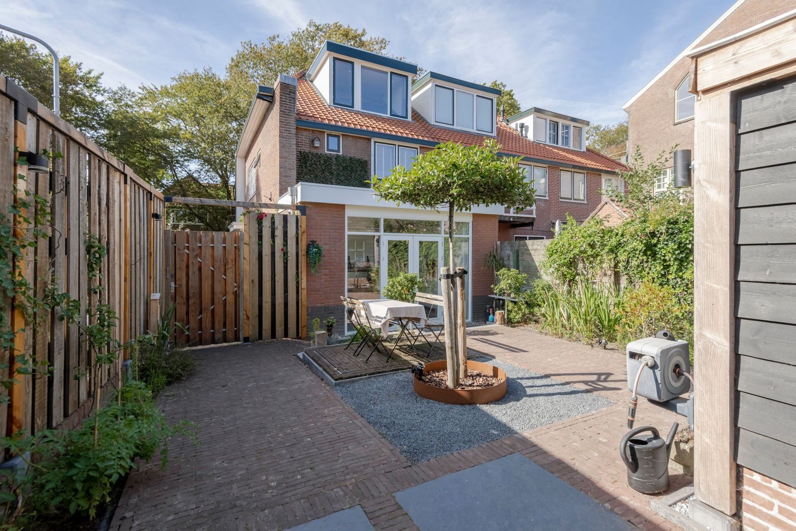 Floralaan 6, Hilversum foto-41 blur