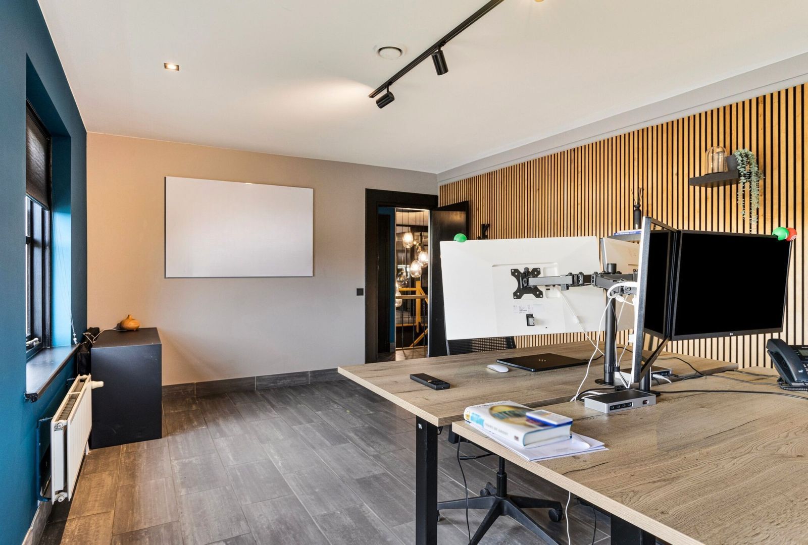 Edisonring 1, Dodewaard foto-14 blur