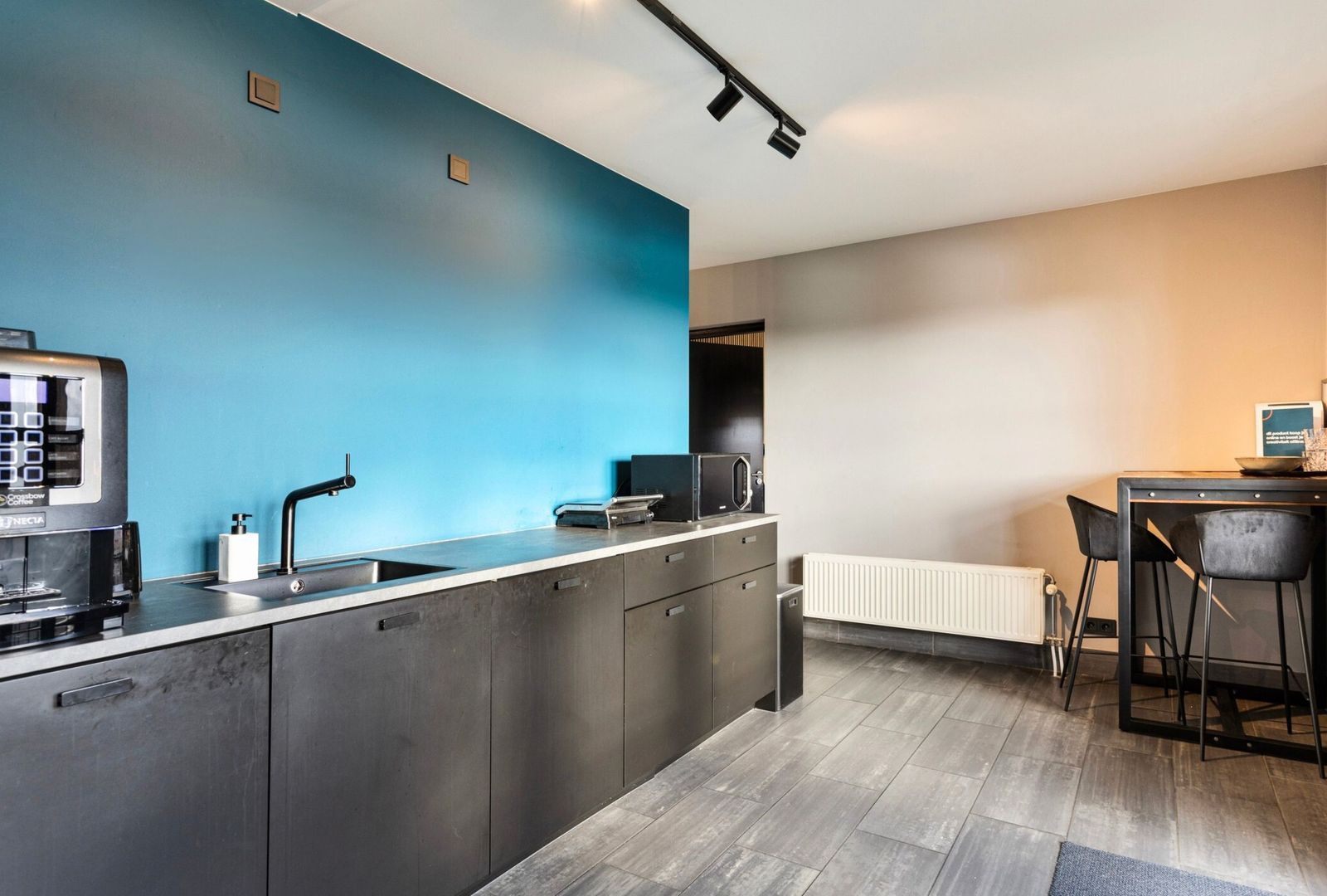 Edisonring 1, Dodewaard foto-13 blur