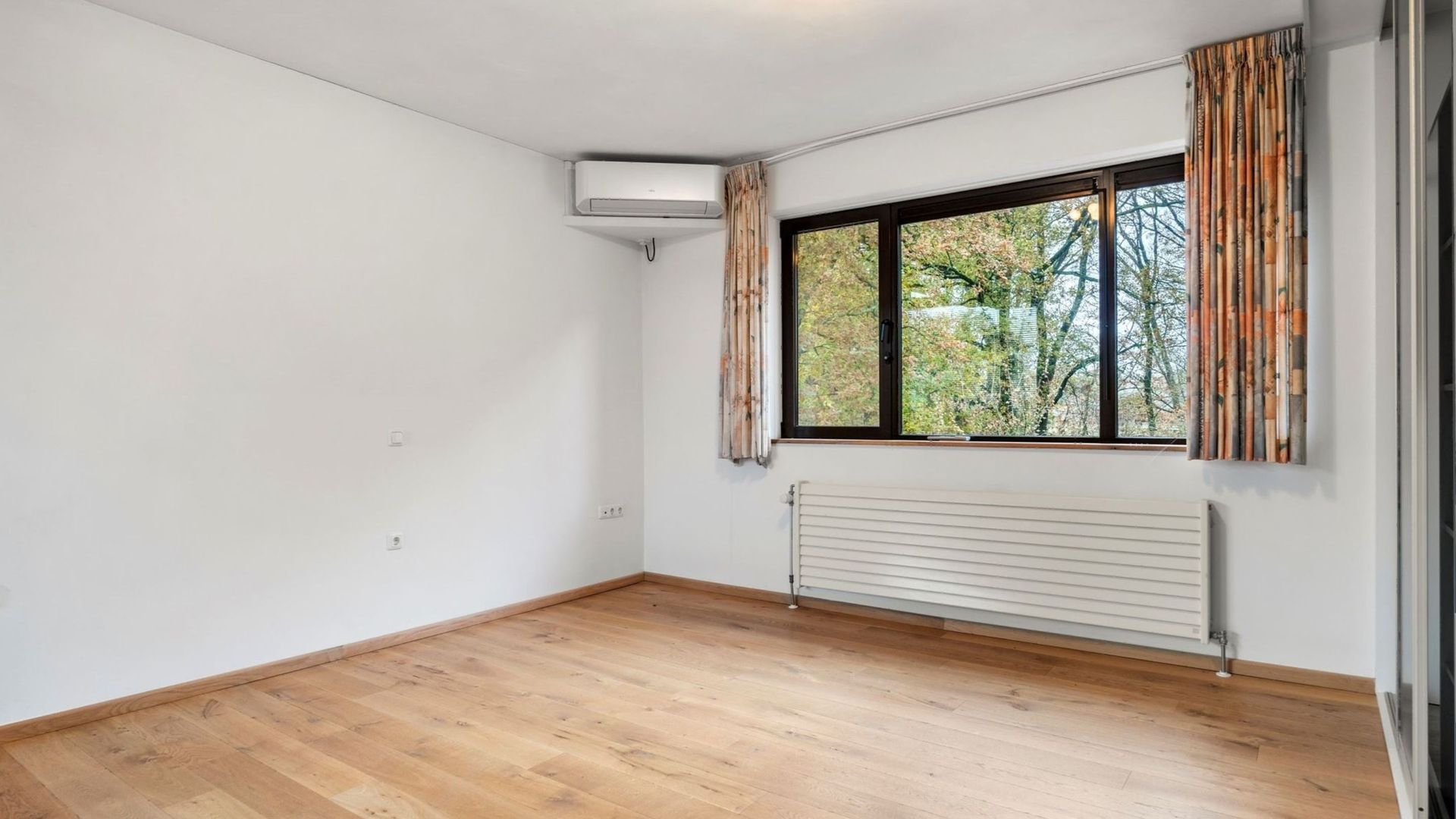 Industrieweg 12, Renkum foto-24 blur