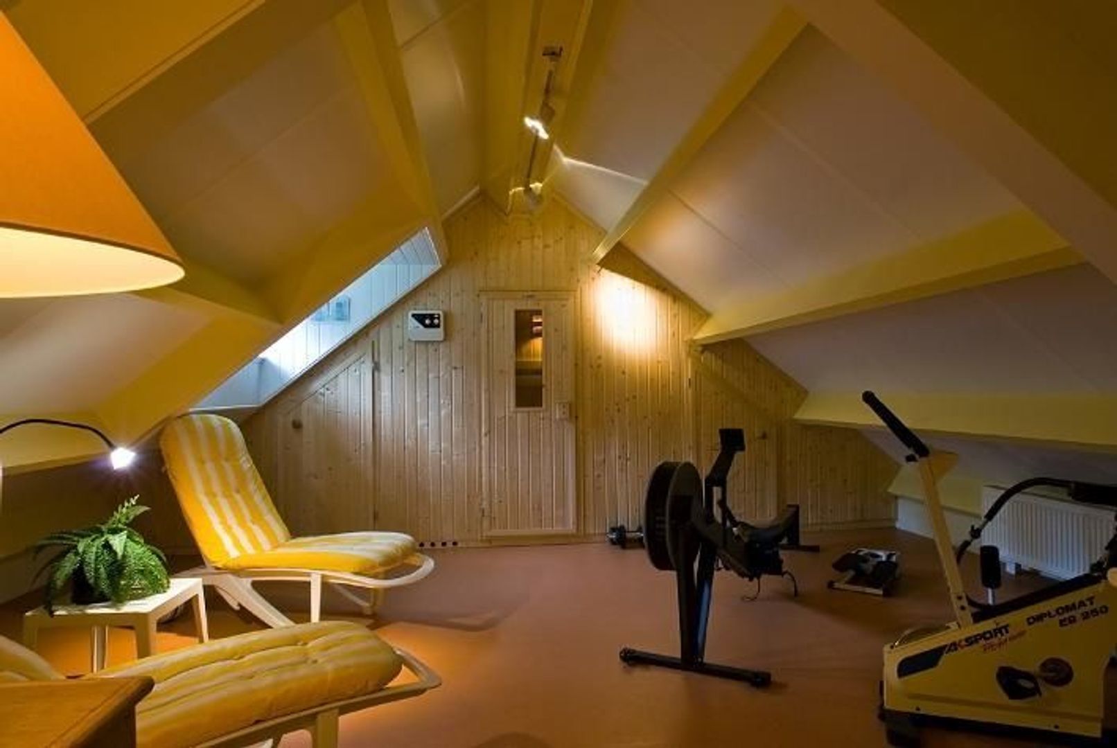 Lonbar Petrilaan 4, Overveen foto-30 blur