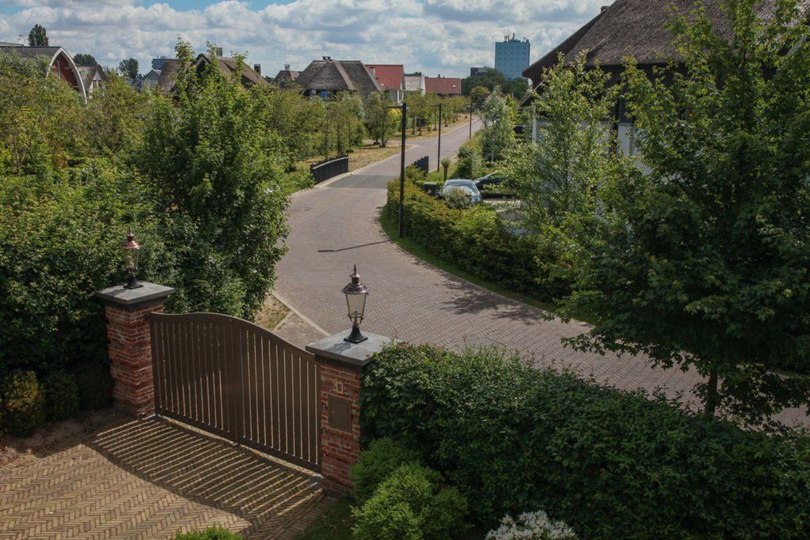 Gezina van der Molenlaan 2 *, Aerdenhout foto-24 blur