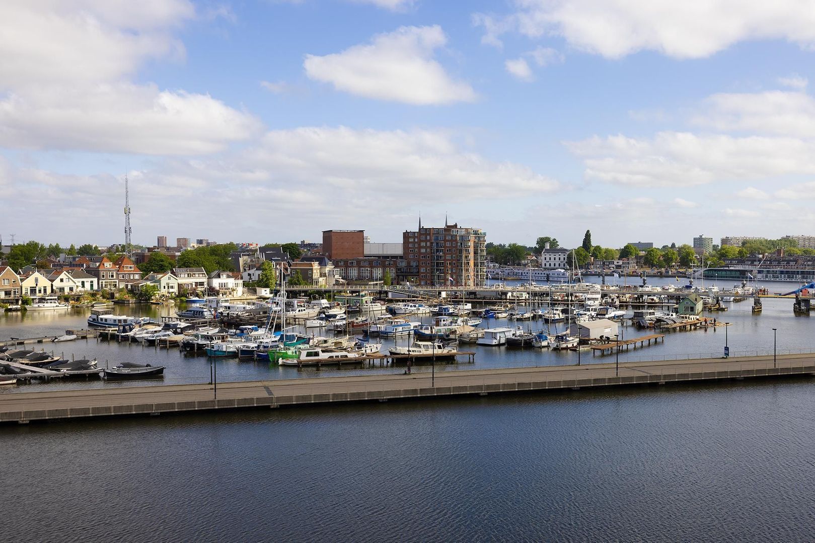 Justpier 112, Zaandam foto-35 blur