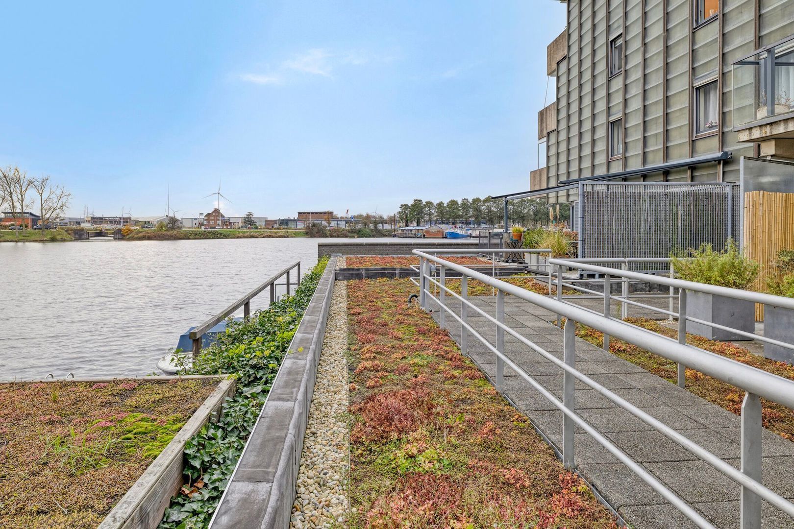 Justpier 112, Zaandam foto-7 blur