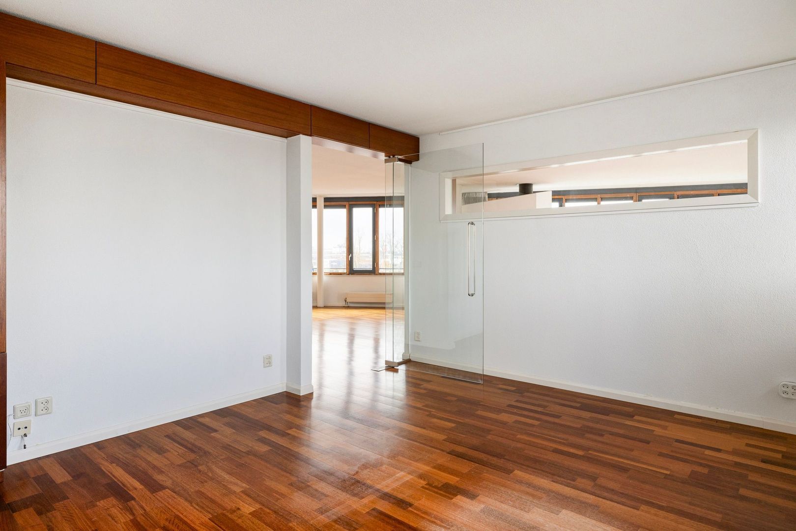 Justpier 112, Zaandam foto-34 blur