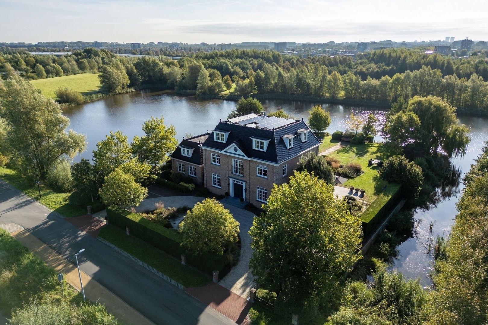Waterstaete 2, Zwaanshoek