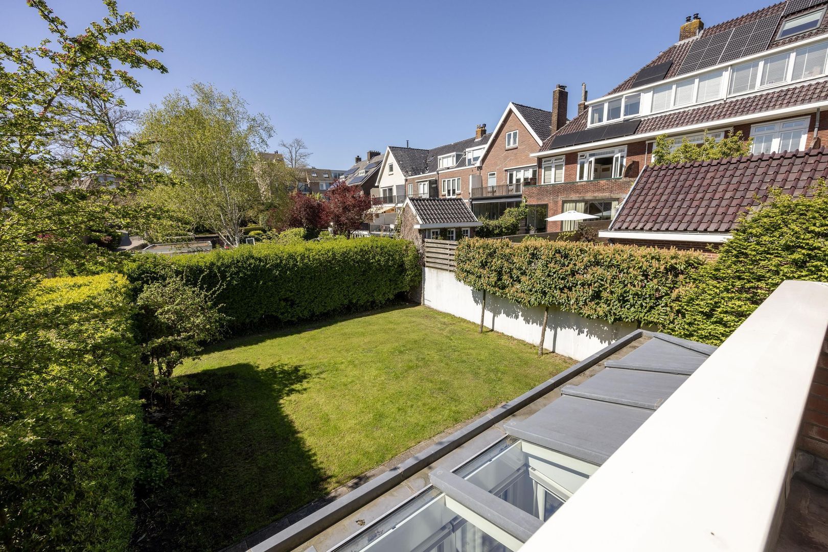 Jan Willem Frisolaan 2, Overveen foto-44 blur