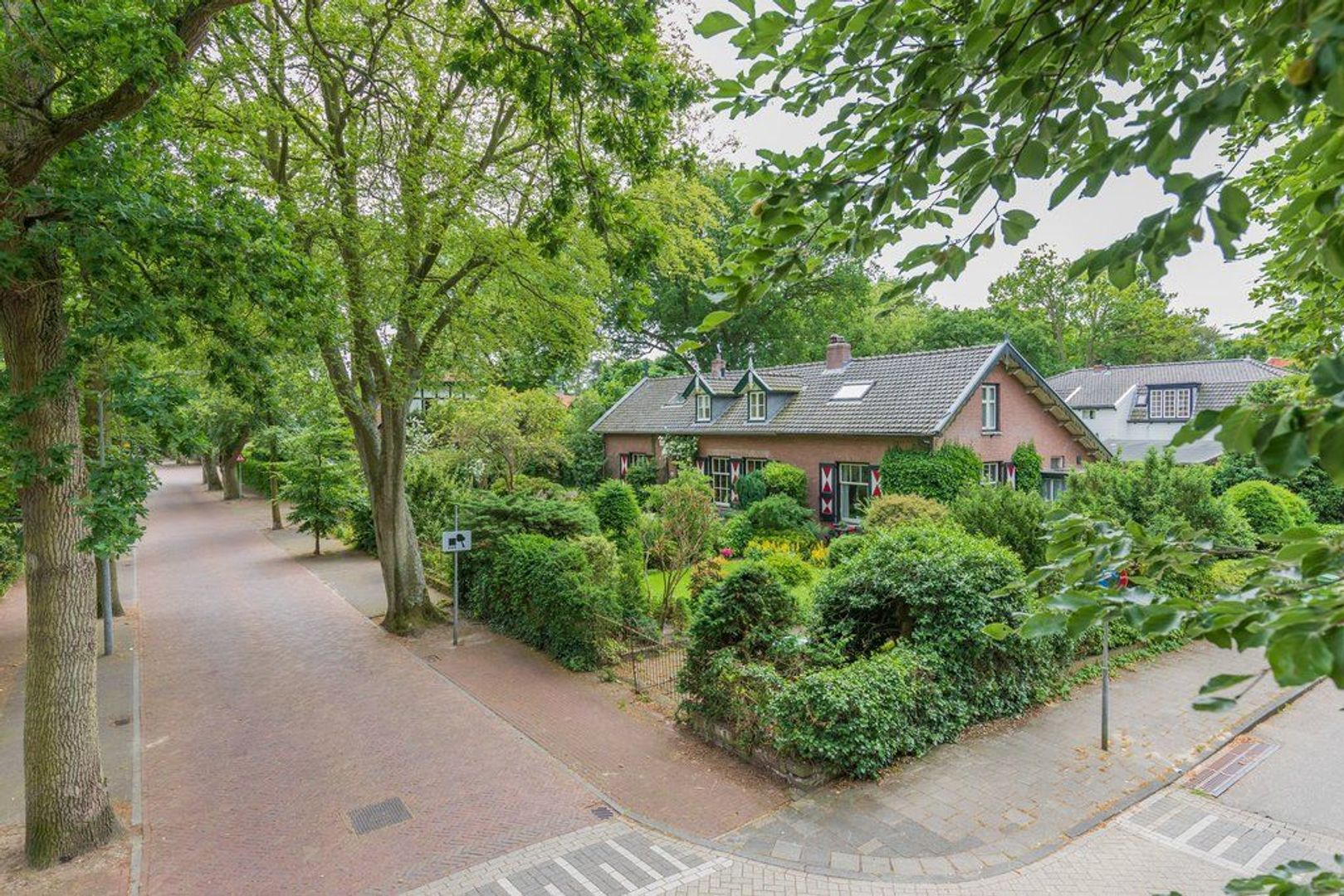 Sparrenlaan 2, Aerdenhout foto-37 blur
