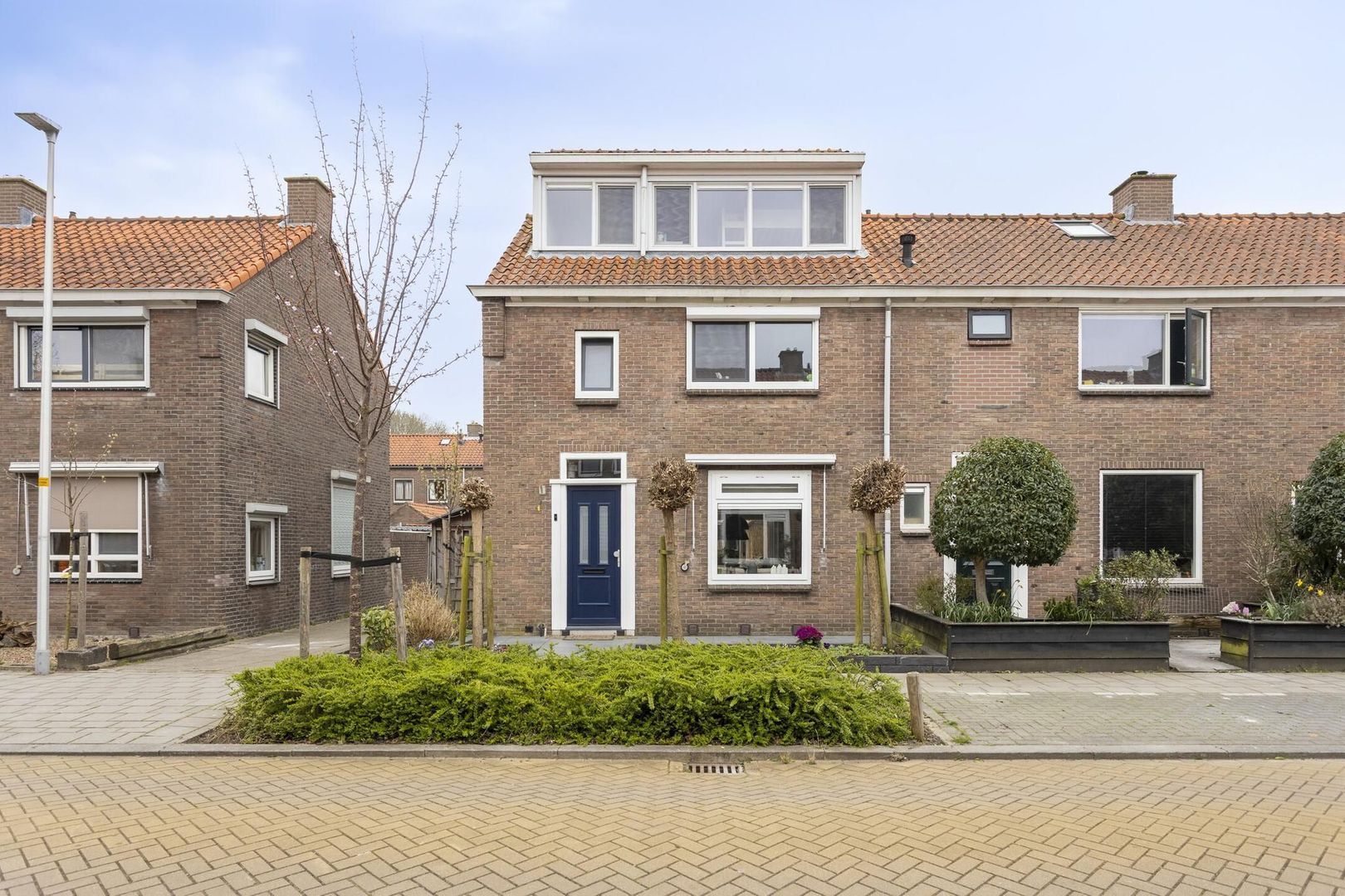 Prunusstraat 41, Waddinxveen foto-0 blur