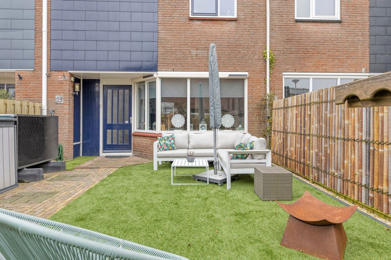 Westland 19, Moerkapelle foto-5 blur