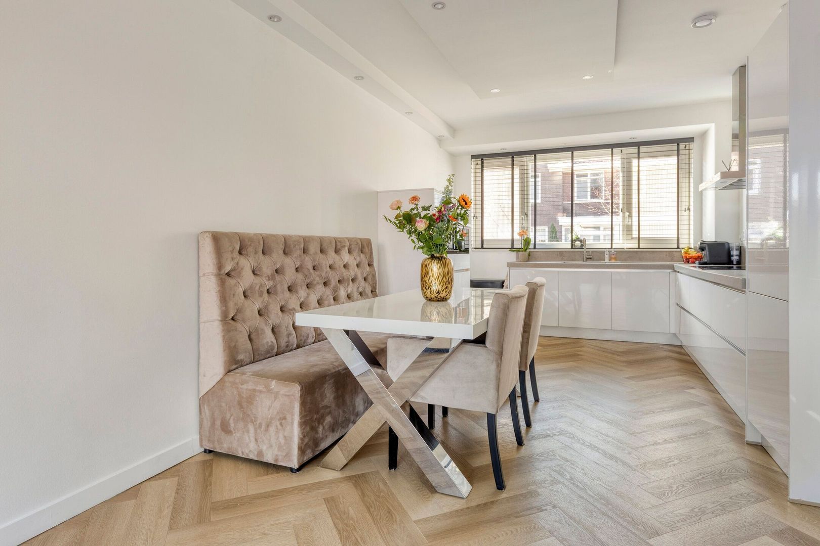 Achterzoom 16, Moerkapelle foto-12 blur