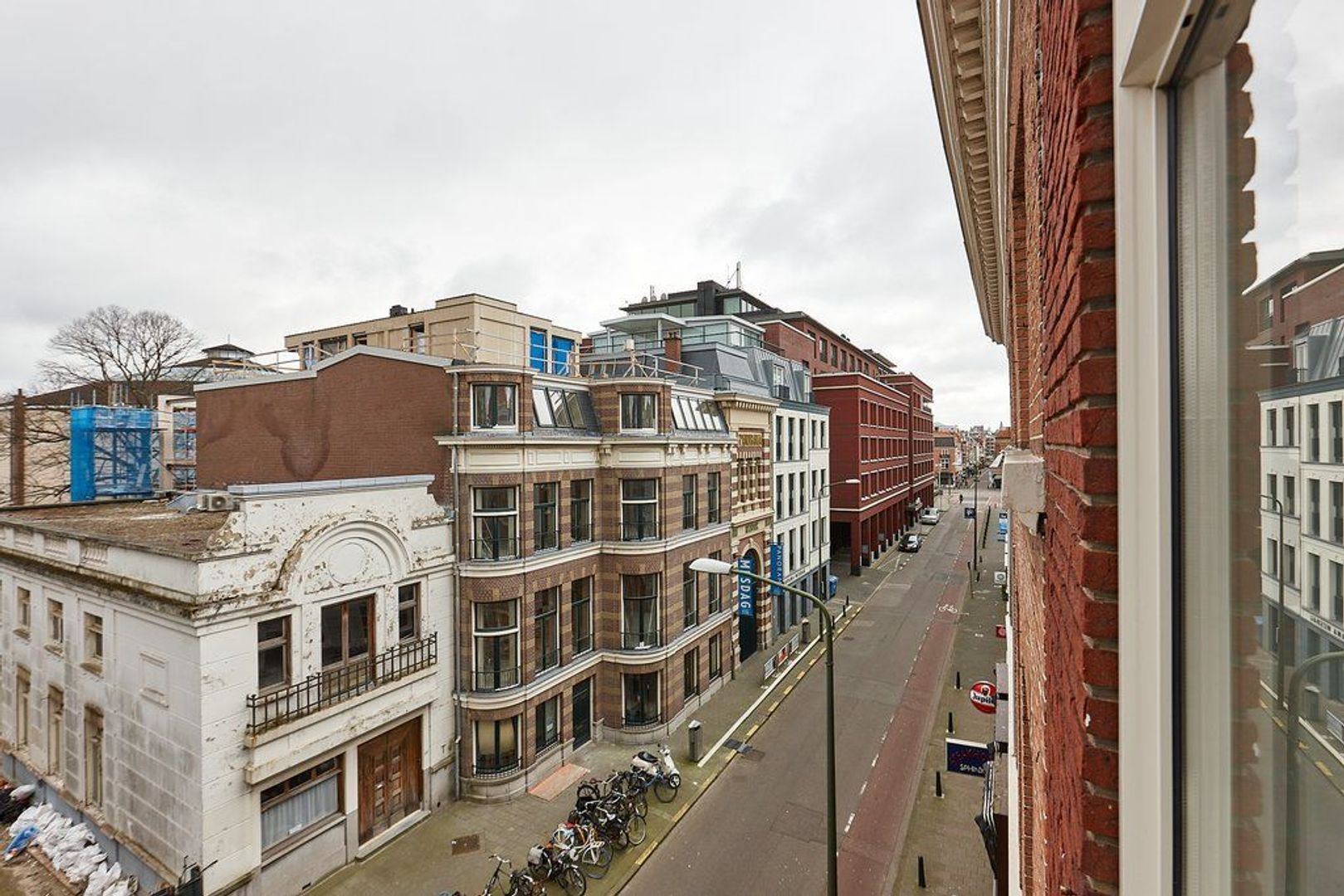 Zeestraat, Den Haag foto-17 blur