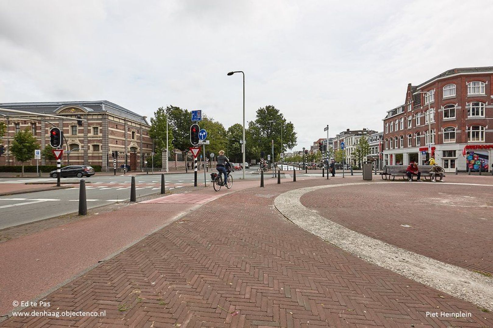 Zeestraat, Den Haag foto-20 blur