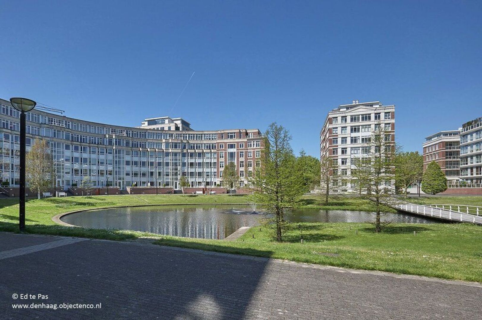 Burgemeester De Monchyplein, Den Haag foto-0 blur
