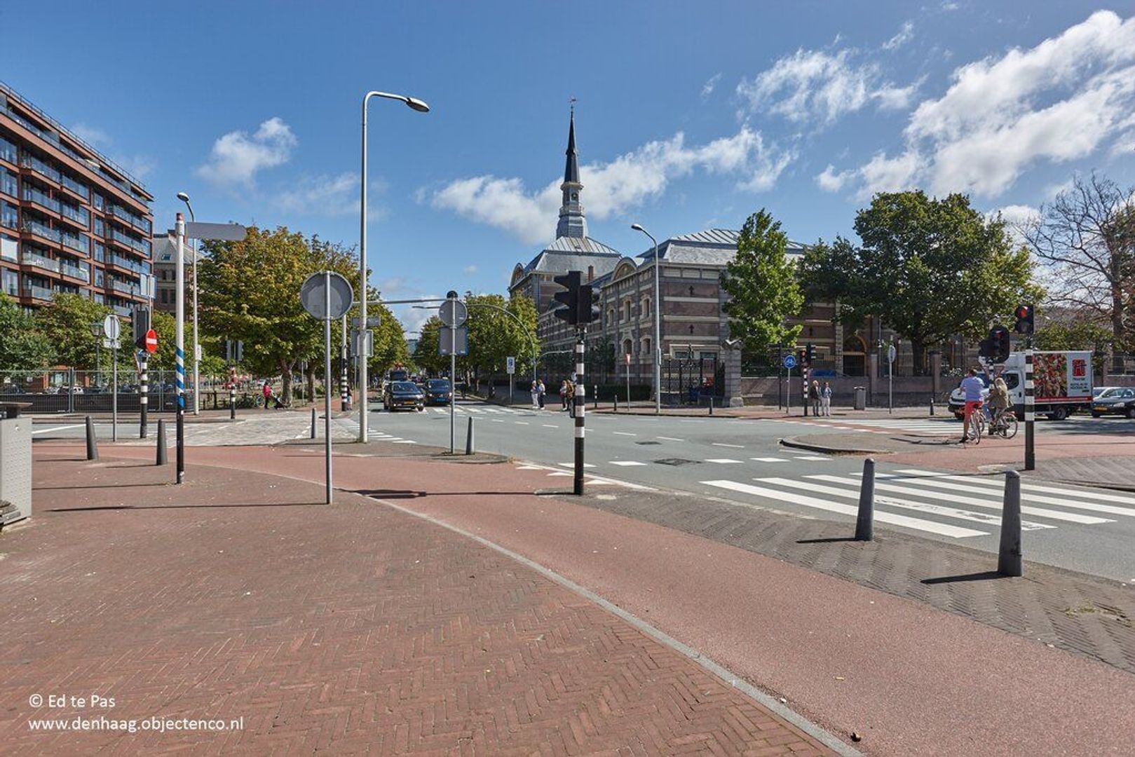 Piet Heinplein, Den Haag foto-36 blur